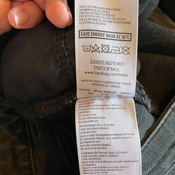 TopShop Moto Embroidered Raw Hem Black Jean Shorts - Picture 6 of 6